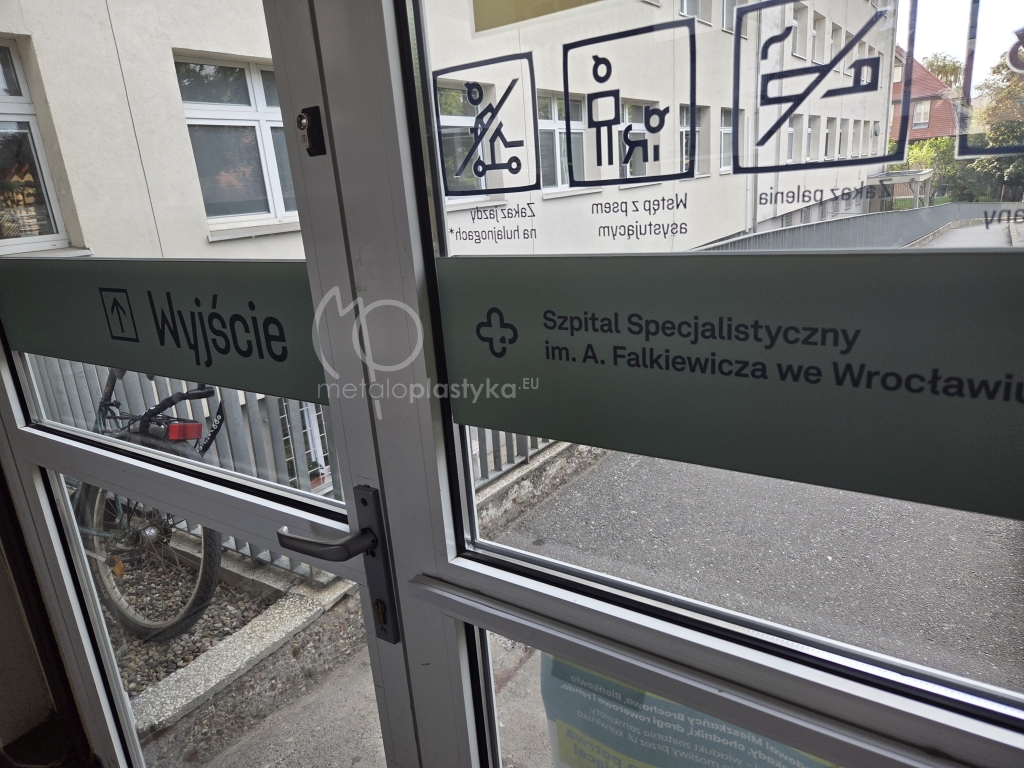 System informacji wizualnej Szpitala Falkiewicza we Wrocławiu