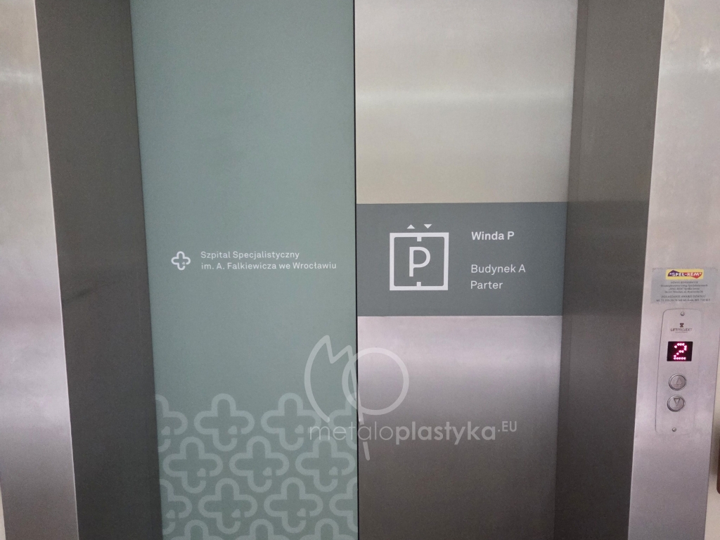 System informacji wizualnej Szpitala Falkiewicza we Wrocławiu