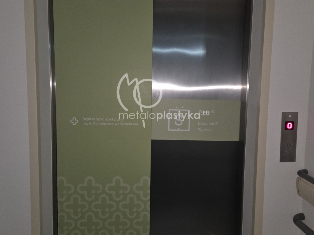 System informacji wizualnej Szpitala Falkiewicza we Wrocławiu