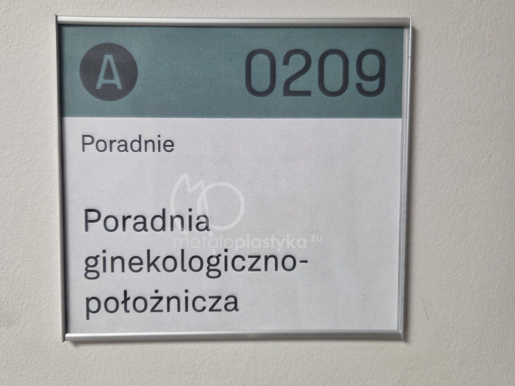 System informacji wizualnej Szpitala Falkiewicza we Wrocławiu